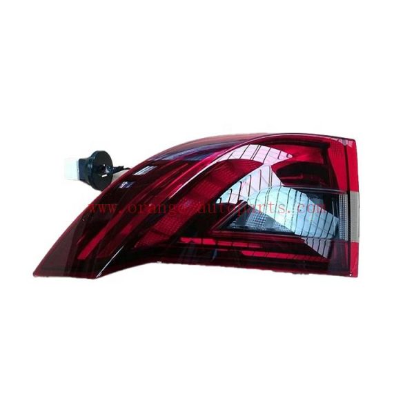 China Manufacture Left Taillight For Geely Vf12 (OEM 7057023100)