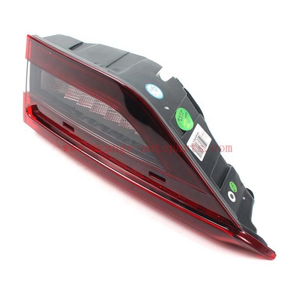 China Manufacture Right Taillight For Geely Vf12 (OEM 7057022800)