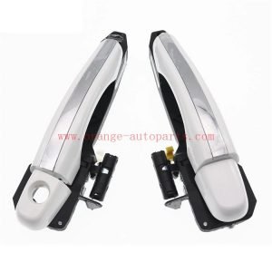 China Manufacture Silicone Outside The Right Front Door Opening Handle For Geely Gc3 Gx2 (OEM 1012012265)