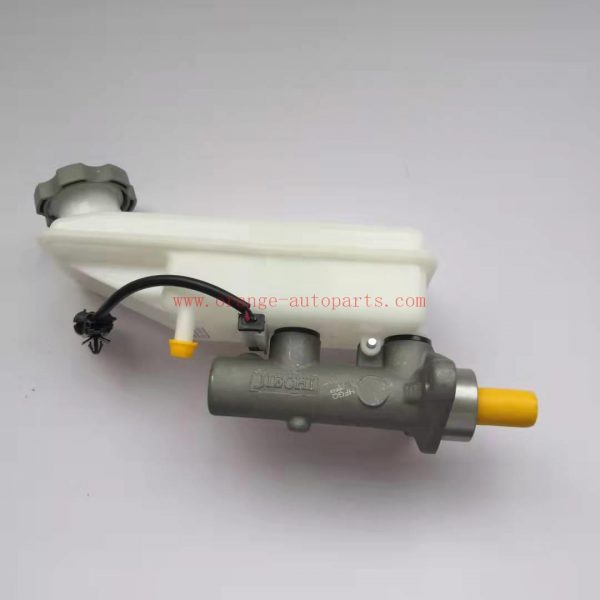 Chinese Factory For Jac 59100-V7010 Master Brake Cylinder Brake Vacuum Pump Suitable For Jac Refine M5 T8