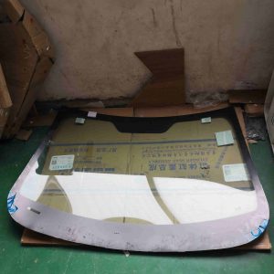 Chinese Wholesaler Front Windshield Glass For Changan Cs35 (OEM 5206010-W01)