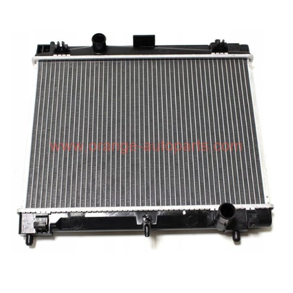 China Manufacturer 16400-0m060 16400-21300 16400-21270 Refrigerant Radiator For Toyota Vitz Yaris Scion