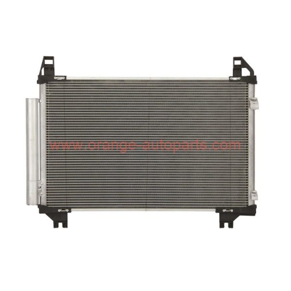 China Manufacturer 2006-2013 AC Condenser For Toyota Yaris 7013580 8846052110 8846052130