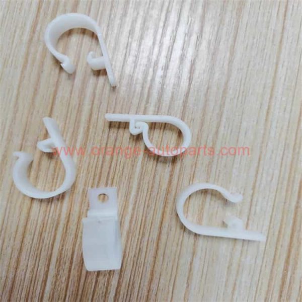 China Supplier 2020 New Products10mm Round Steel Nail Clamp Nail Clip Wire Card Fixed Cable Wire Clip