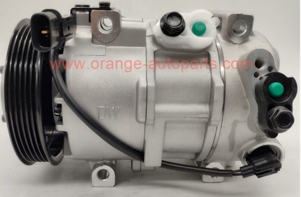 China Manufacturer 5PK Dve12 A/C Compressor For Hyundai ACcent 977011r900 977011w100