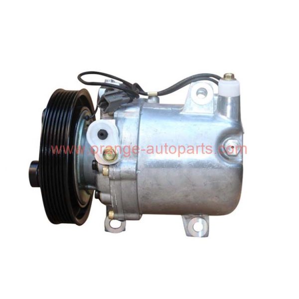 China Manufacturer 68455 92600-2j204 For Nissan Sunny AC Compressor