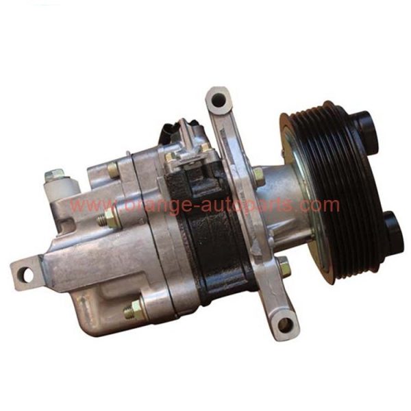 China Manufacturer 7PK AC Compressor For Nissan Tiida 92600-cj60a 92600-et00a