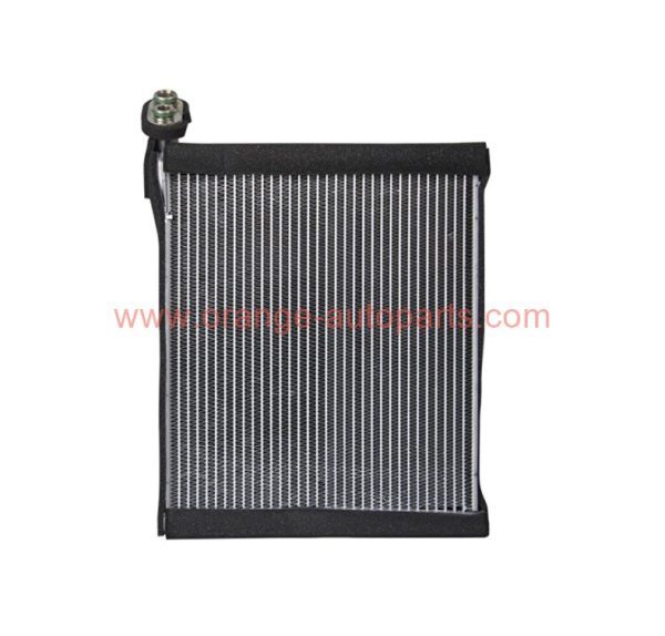 China Manufacturer 8850102220 8850102221 8850102222 Evaporator Core For Toyota