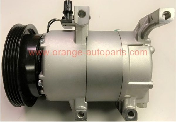 China Manufacturer 97701-1e100 4PK Vs12n Compressor For Hyundai ACento