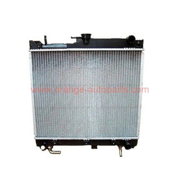 China Manufacturer AC Radiator For Suzuki Jimny 17700-80a11 17700-81a11