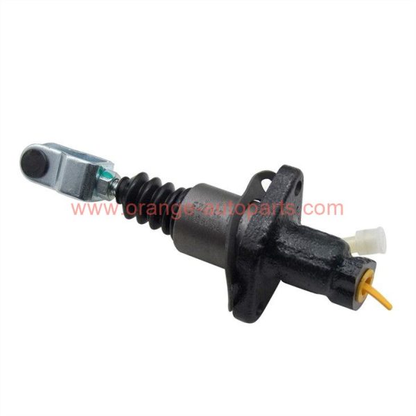 Wholesaler Price Chery Clutch Master Cylinder (OEM M11-1608010)