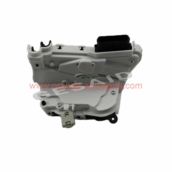 China Factory Car Door Lock Hood Tailgate Front Door Rear Door Lock Body Assembly Lock Block 10640587 For Saic Roewe I5 MGzs