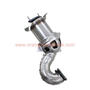 China Factory Catalytic Converter Fit Volkswagen V W Golf 4 1.4t Faw From Manufacturer
