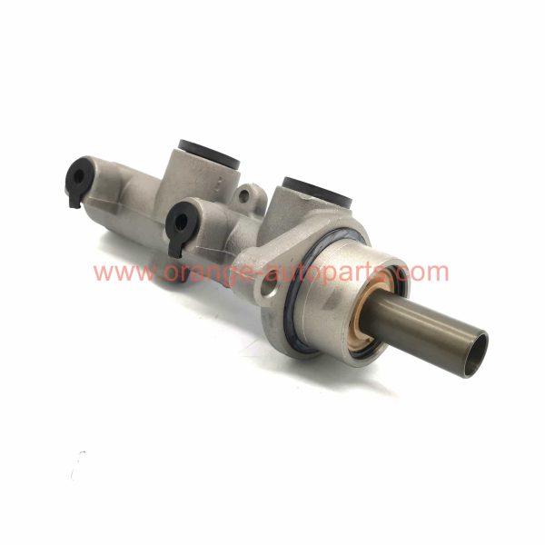 China Supplier Chery Qq Series Brake Master Cylinder Assembly S11-3505010 Original Genuine Brake Master Cylinder