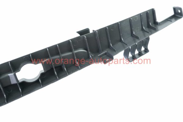 China Factory Cylinder bar Bracket Bumper Support10745959 Hand Lamp Support Auto Front Bracket For Saic MG5