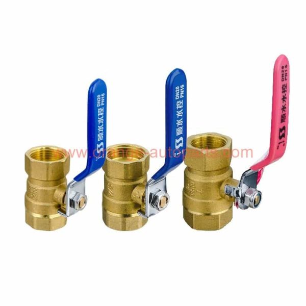 China Manufacturer Dn15 Dn20 Dn25 Brass Ball Valves