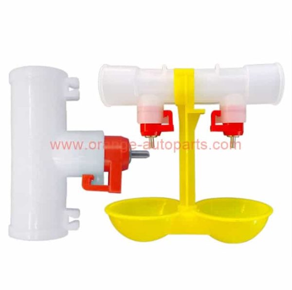 China Manufacturer Double Outlet Chicken Drinking Hanging Chickens Cups Nipple Drinker Poultry Water Ball Value Drinker Pet Feeding