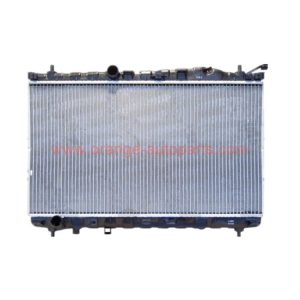 China Manufacturer FACtory 25310-3a000 25310-3a100 Aluminum Radiator For Hyundai Trajet