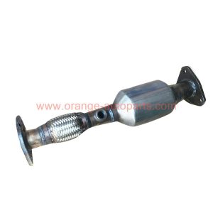 China Factory Front Exhaust Catalytic Converter For Lifan Fengshun 1.0