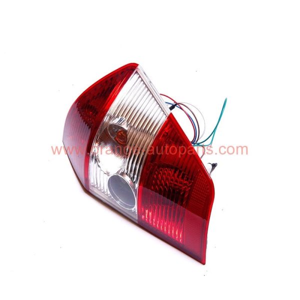 China Manufacturer L T113773010 R T113773020 Rear Tail Lamp Tail Light For Chery T11 Tiggo