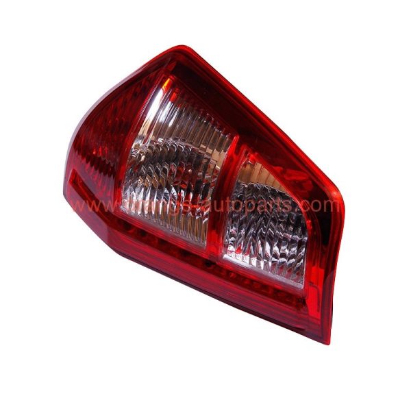 China Manufacturer L T113773010ba R T113773020ba Rear Tail Lamp Tail Lights For T11pf New Tiggo