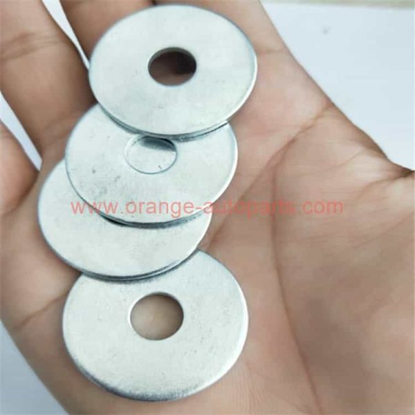 China Manufacturer Large Size Galvanized Flat Washers,M3,M4,M5,M6 And M8,M10,M12,M14,M16,M18,M20