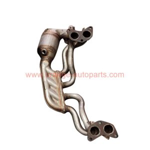 China Factory Manufacturer Exhaust Catalytic Converter Fit Subaru Forester 2.0 2006-2008