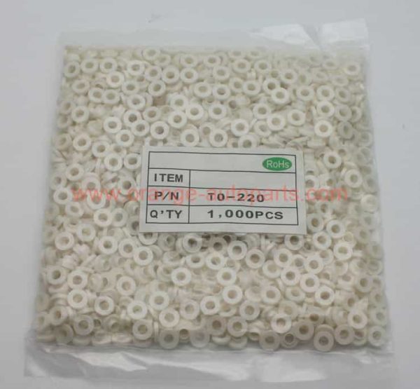 China Manufacturer Nylon Plastic Shoulder Insulating Washer