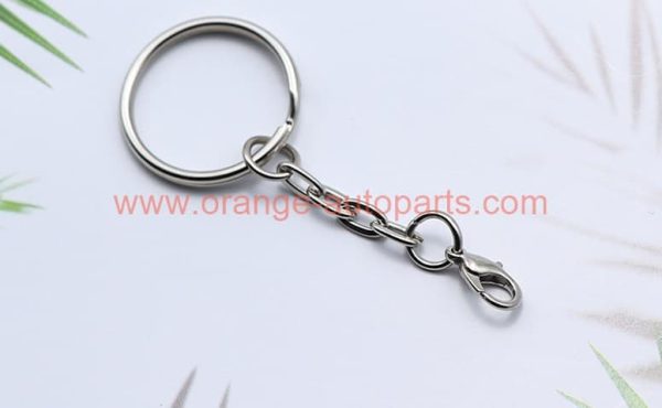 China Manufacturer Open Jump Ring And Connector Silver Color Metal Split Key Ring With Chain