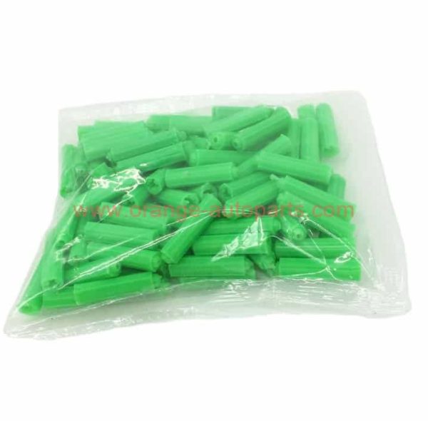 China Manufacturer Factory Price Plastic Anchor Green Nylon Plugs