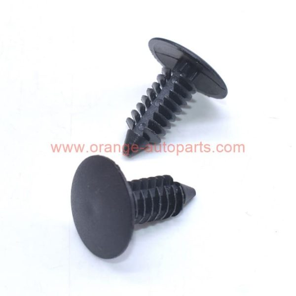 China Manufacturer Plastic Nylon Barbed Fir Tree Clips Push-in Rivets