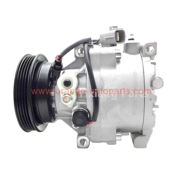 China Manufacturer Sc08c 8832010511 8832010510 4471001371 A/C Compressor For Toyota