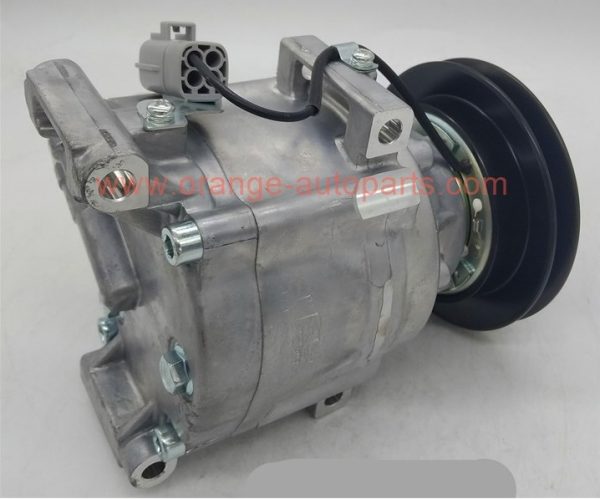 China Manufacturer Scsa06c Compressor For Kubota TrACtors John Deere TrACtors 6a671-97110