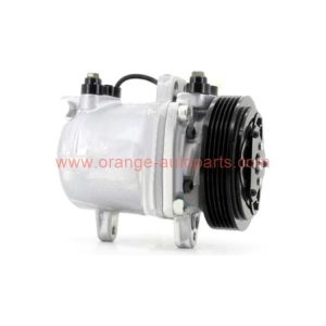 China Manufacturer Ss10lv6 5PK 95201-70cc0 95201-70cf0 95201-70cg0 Compressor For Suzuki Gran Vitara