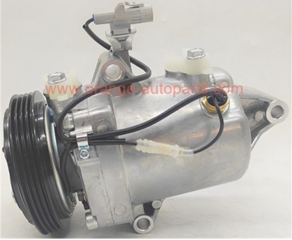 China Manufacturer System 4PK Cr08b Compressor For Suzuki Splash 9520058mb0 95200-83kkb0