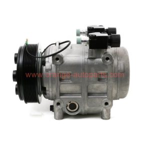 China Manufacturer Tm-31 Compressor 8PK 152mm 6512336 7512336 2521213 Tm31 Bus A/C Compressor