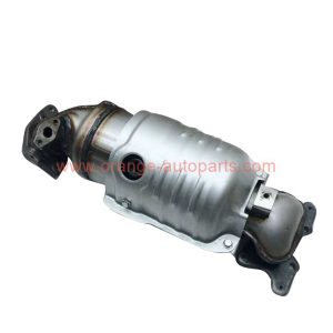 China Factory Auto Parts Exhaust Catalytic Converter For Honda Civic Car Old Model 06-11