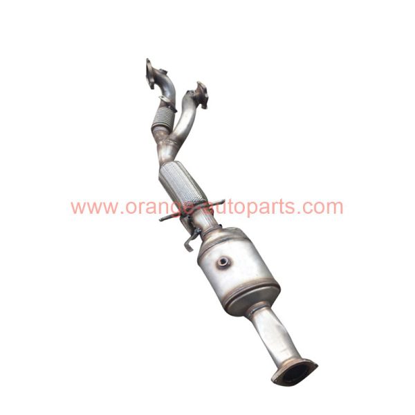 China Factory Catalyst For Volvo Xc90 2.9t Three Way Catalytic Converter