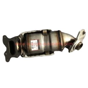 China Factory Catalytic Converter For Honda Crv 2.0 12-16