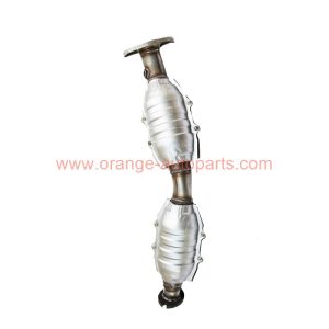 China Factory Ceramic Catalyst Exhaust Catalytic Converter For Brilliance Jinbei Grace 3rz Car Exhaust Product