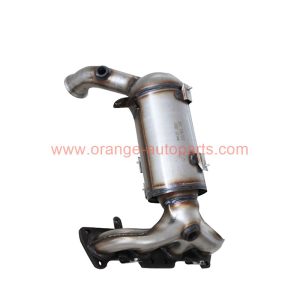 China Factory Euro 4 Catalytic Converter For Peugeot 408 1.8 With Ceramic Fit Catalyst