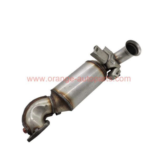 China Factory Euro 4 Catalytic Converter For Peugeot 5008 1.8t