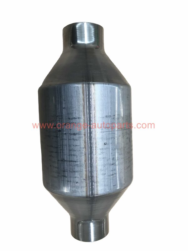 China Factory Euro 4 Universal Catalytic Converter With 400 Cells Ceramic Honeycomb For Other Engine Parts