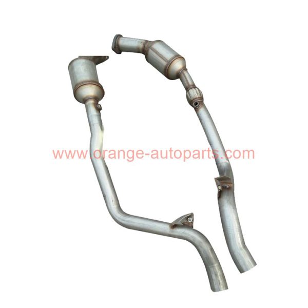 China Factory Exhaust Catalytic Converter Fit Chrysler Sebring 300c 2.7