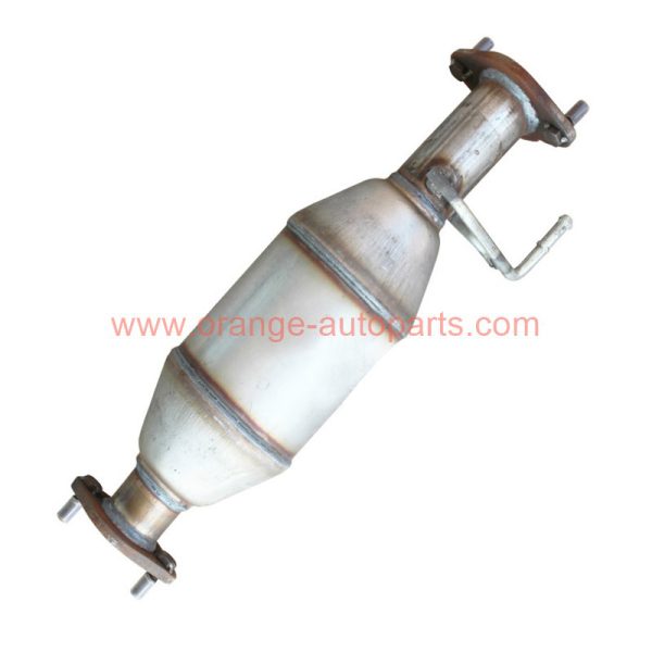 China Factory Exhaust Catalytic Converter Fit Greatwall Hover H3 Haval Diesel Particulate Filter Dpf