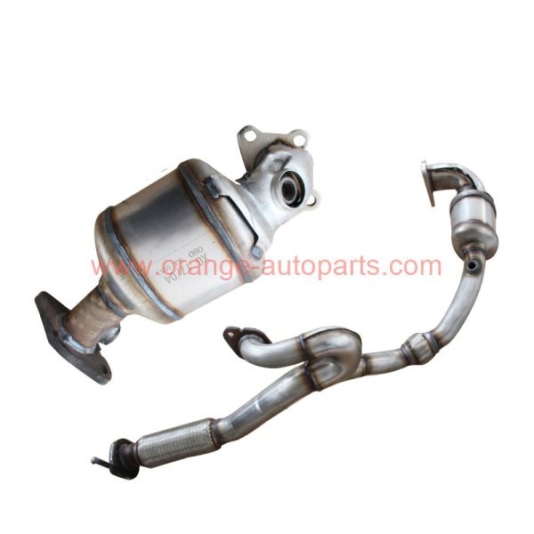 China Factory Exhaust Catalytic Converter For Cadillac Srx 3.0