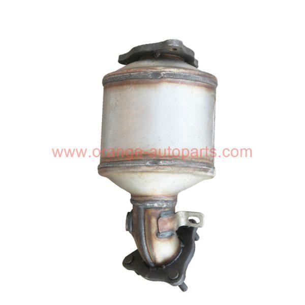 China Factory Exhaust Catalytic Converter For Chevrolet Captiva 2.4 Second Part Cata