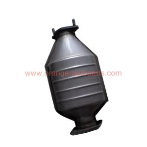 China Factory Exhaust Catalytic Converter For Kia Pride Second Part