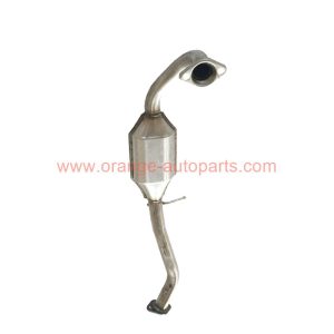 China Factory Exhaust Catalytic Converter For Old Ford Fiesta