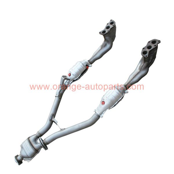 China Factory Exhaust Catalytic Converter For Subaru Tribeca